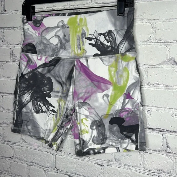 Lululemon Throwback Print Align High-Rise Short 6" - Picture 7 of 9